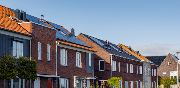 Zo bereken je het rendement van jouw zonnepanelen: een eenvoudige handleiding voor opwek, teruglevering en verbruik